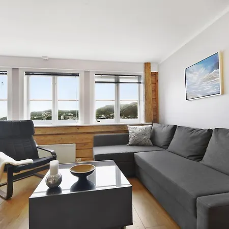 Sea Side Apartment