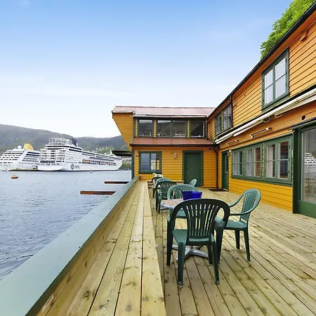 Apartment Sea Side
